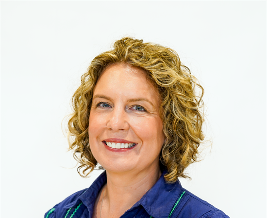 Headshot of Jolie Cypert